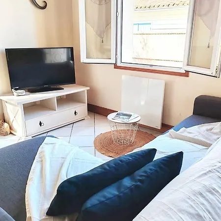 Maison Proche Et Commodités Hébergement de vacances *